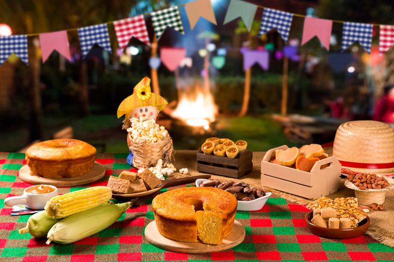 COMIDAS TÍPICAS DE FESTAS JUNINAS - Educação Infantil. 