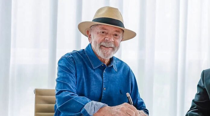LULA SANCIONA GRATUIDADE NA CONTA DE LUZ PARA FAMÍLIAS DE BAIXA RENDA
