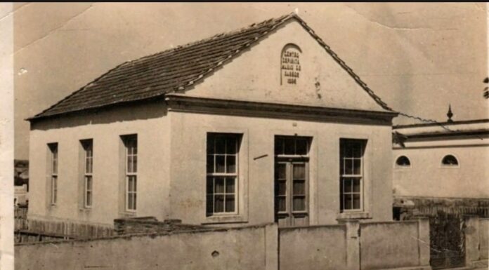 CENTRO ESPÍRITA MÁRIO DE BARROS TEM PROGRAMAÇÃO ESPECIAL NESTA SEGUNDA-FEIRA (03) CELEBRANDO 100 ANOS