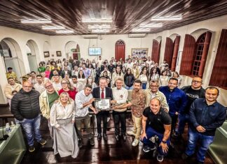 MOÇÃO DA ASSEMBLEIA LEGISLATIVA À CASA DO MONJOLO MARCA MOMENTO HISTÓRICO DE RECONHECIMENTO E DIVERSIDADE