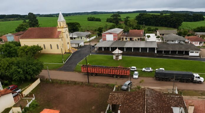 FOGUEIRA GIGANTE E PROGRAMAÇÃO RELIGIOSA MOVIMENTAM FESTA DE SANTO ANTÔNIO NESTE FINAL DE SEMANA