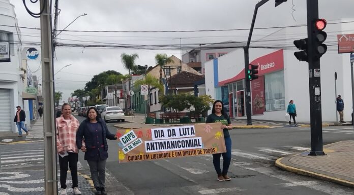 CAPS DE PALMEIRA REALIZA AÇÃO DE CONSCIENTIZAÇÃO PELO DIA DA LUTA ANTIMANICOMIAL