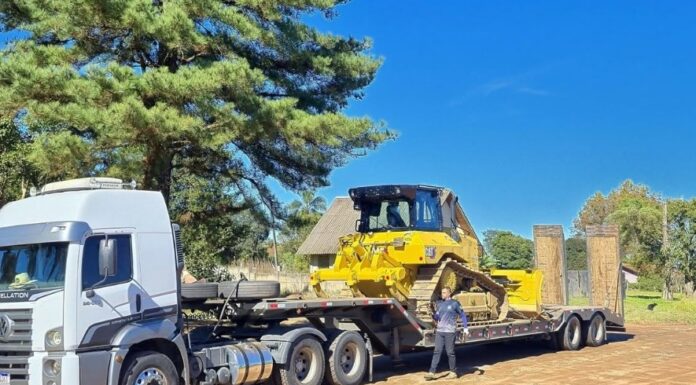 COM TRABALHOS TOPOGRÁFICOS EM ANDAMENTO, MÁQUINAS CHEGAM À OBRA DA ESTRADA DE QUERO-QUERO
