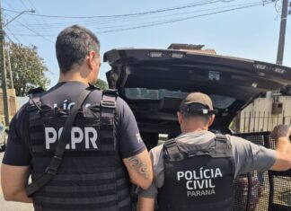 HOMEM É PRESO EM FLAGRANTE APÓS QUEIMAR ROUPAS E OBJETOS DA COMPANHEIRA EM PALMEIRA