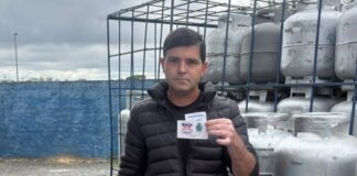 TERCEIRO GANHADOR DA PROMOÇÃO DE OUTUBRO DA NOVO GÁS É VALDERI ANDRADE, DA VILA BUGAI